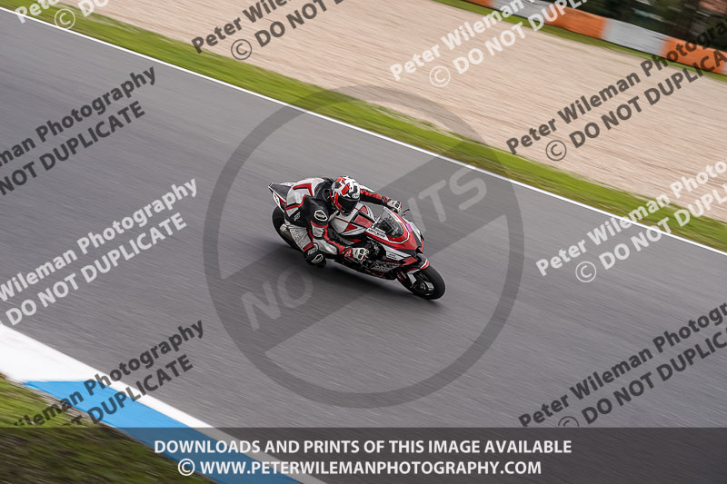 estoril;event digital images;motorbikes;no limits;peter wileman photography;portugal;trackday;trackday digital images